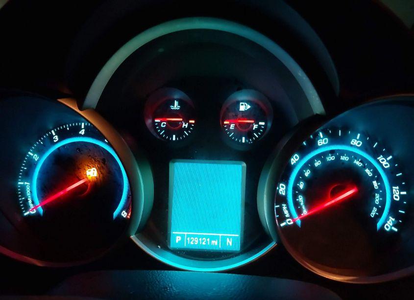 Photo 7 of 2015 Chevrolet Cruze 1LT AUTO (VIN 1G1PC5SB2F7171133)