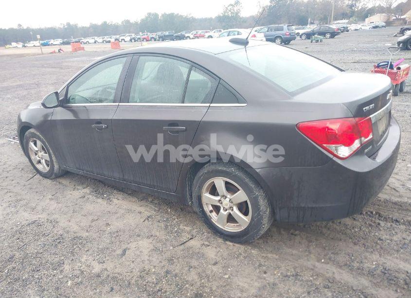 Photo 3 of 2015 Chevrolet Cruze 1LT AUTO (VIN 1G1PC5SB2F7218998)