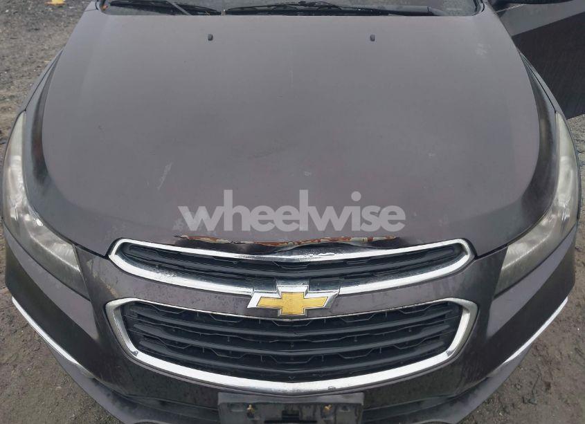 Photo 6 of 2015 Chevrolet Cruze 1LT AUTO (VIN 1G1PC5SB2F7218998)