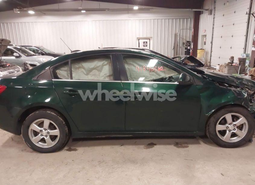 Photo 13 of 2015 Chevrolet Cruze 1LT AUTO (VIN 1G1PC5SB2F7246557)