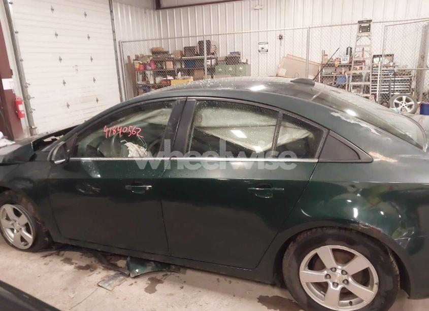 Photo 14 of 2015 Chevrolet Cruze 1LT AUTO (VIN 1G1PC5SB2F7246557)