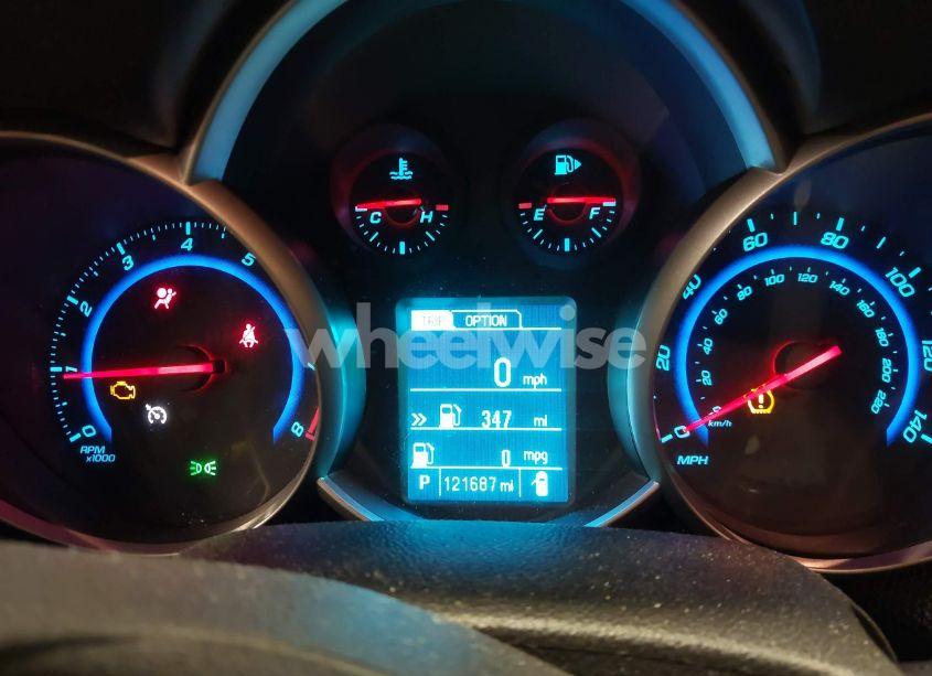 Photo 7 of 2015 Chevrolet Cruze 1LT AUTO (VIN 1G1PC5SB2F7246557)