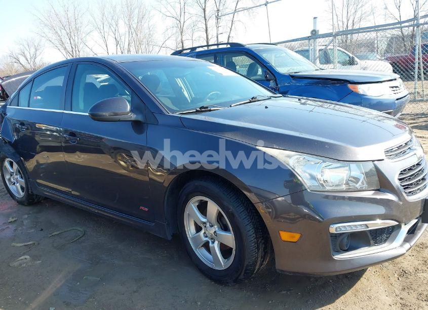 Photo 13 of 2015 Chevrolet Cruze 1LT AUTO (VIN 1G1PC5SB2F7258949)