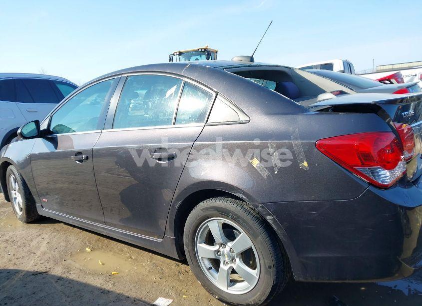 Photo 14 of 2015 Chevrolet Cruze 1LT AUTO (VIN 1G1PC5SB2F7258949)