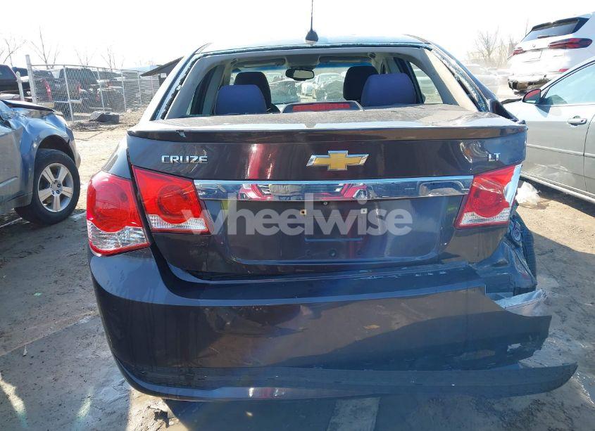 Photo 16 of 2015 Chevrolet Cruze 1LT AUTO (VIN 1G1PC5SB2F7258949)