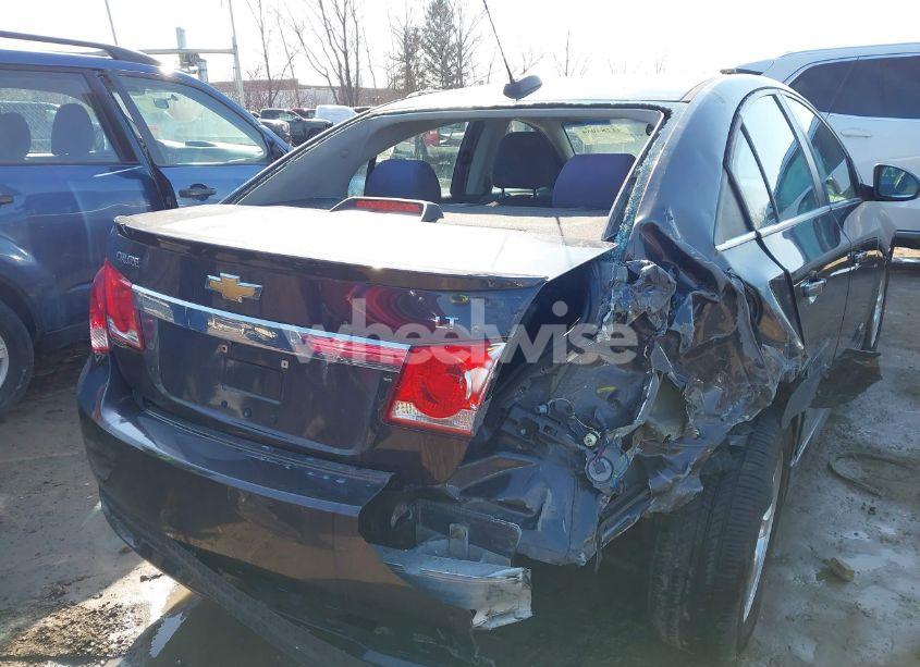 Photo 6 of 2015 Chevrolet Cruze 1LT AUTO (VIN 1G1PC5SB2F7258949)