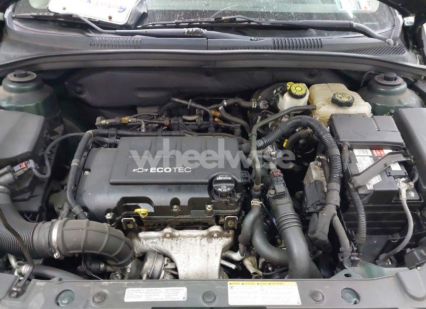 Photo 10 of 2015 Chevrolet Cruze 1LT AUTO (VIN 1G1PC5SB2F7276156)