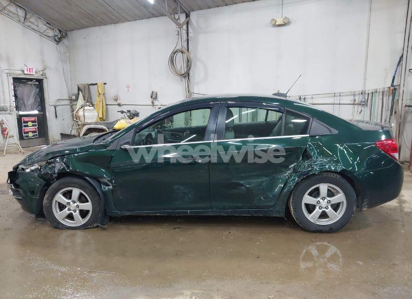 Photo 14 of 2015 Chevrolet Cruze 1LT AUTO (VIN 1G1PC5SB2F7276156)