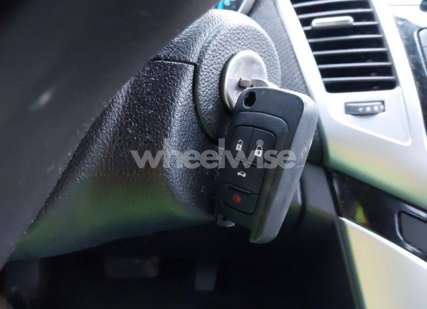 Photo 11 of 2015 Chevrolet Cruze 1LT AUTO (VIN 1G1PC5SB2F7278053)