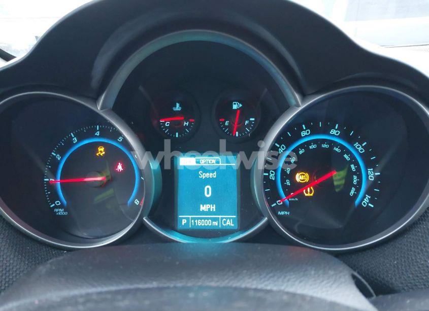 Photo 7 of 2015 Chevrolet Cruze 1LT AUTO (VIN 1G1PC5SB2F7278053)