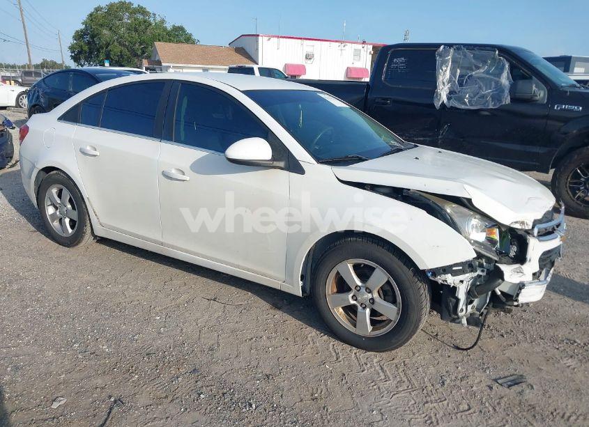 2015 Chevrolet Cruze 1LT AUTO (VIN 1G1PC5SB2F7289442) main photo