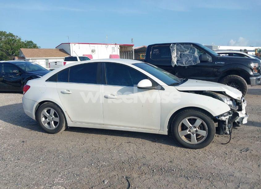 Photo 13 of 2015 Chevrolet Cruze 1LT AUTO (VIN 1G1PC5SB2F7289442)