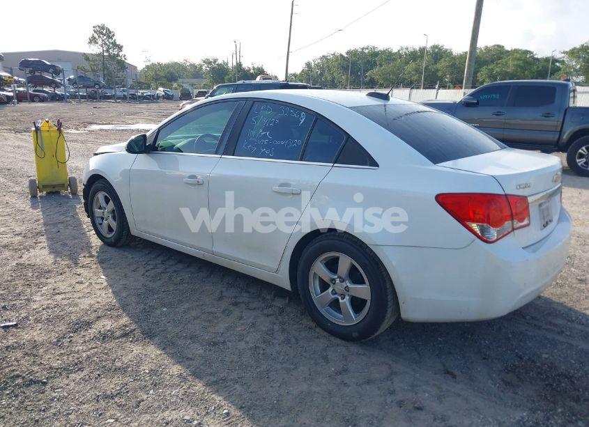 Photo 3 of 2015 Chevrolet Cruze 1LT AUTO (VIN 1G1PC5SB2F7289442)