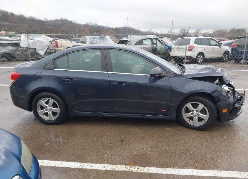 Photo 13 of 2015 Chevrolet Cruze 1LT AUTO (VIN 1G1PC5SB2F7296553)
