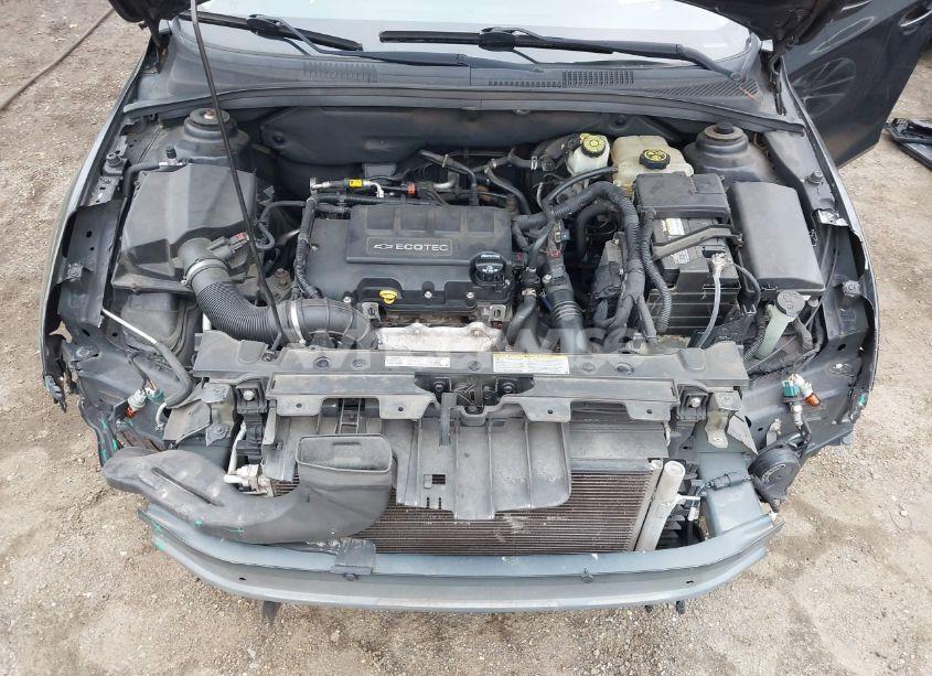 Photo 10 of 2015 Chevrolet Cruze 1LT AUTO (VIN 1G1PC5SB2F7297072)