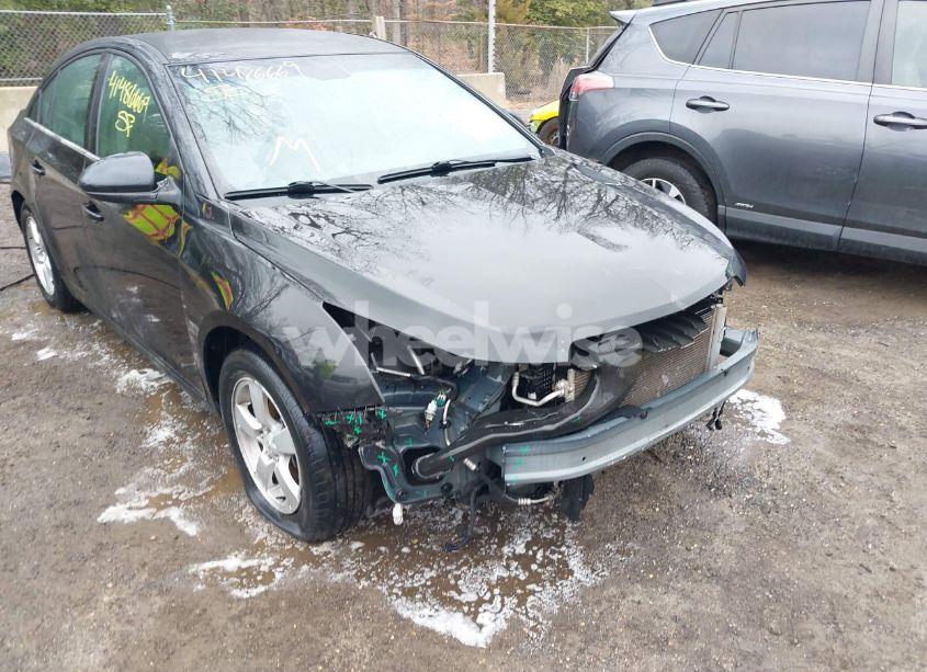 Photo 6 of 2015 Chevrolet Cruze 1LT AUTO (VIN 1G1PC5SB2F7297072)