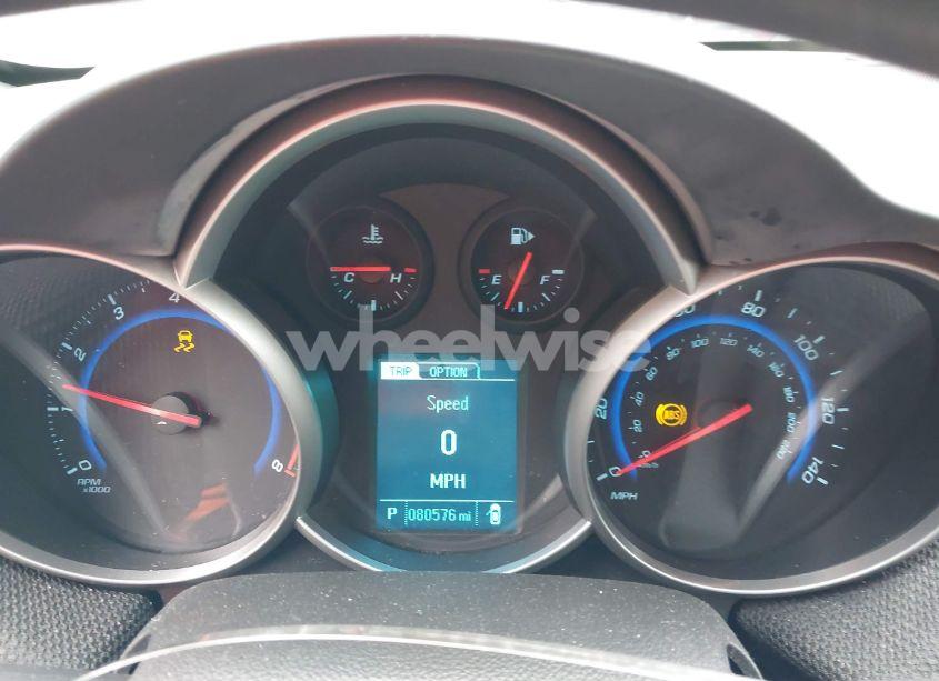 Photo 7 of 2015 Chevrolet Cruze 1LT AUTO (VIN 1G1PC5SB2F7297072)