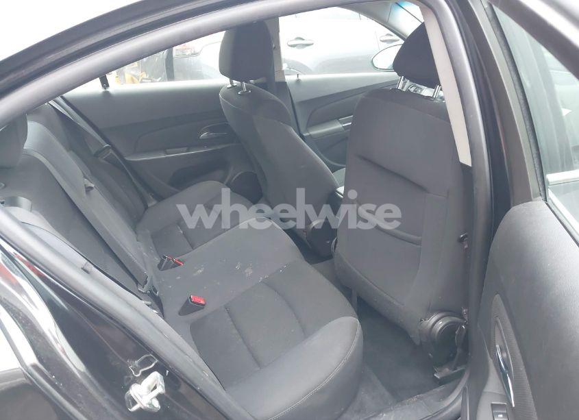 Photo 8 of 2015 Chevrolet Cruze 1LT AUTO (VIN 1G1PC5SB2F7297072)