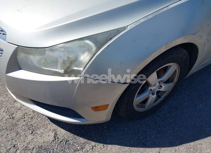 Photo 6 of 2013 Chevrolet Cruze 1LT AUTO (VIN 1G1PC5SB3D7128269)