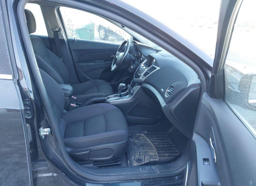 Photo 5 of 2013 Chevrolet Cruze LT (VIN 1G1PC5SB3D7133052)