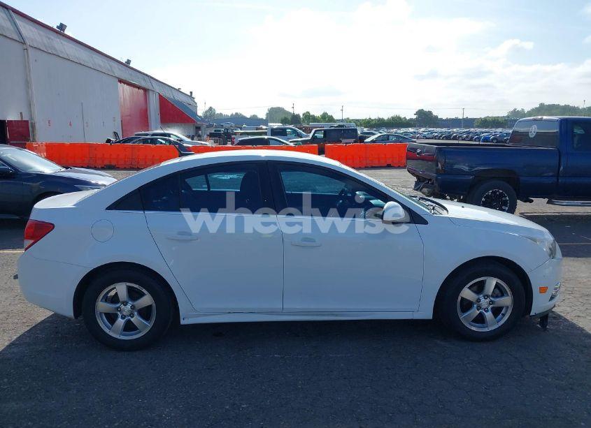 Photo 14 of 2013 Chevrolet Cruze 1LT AUTO (VIN 1G1PC5SB3D7143371)