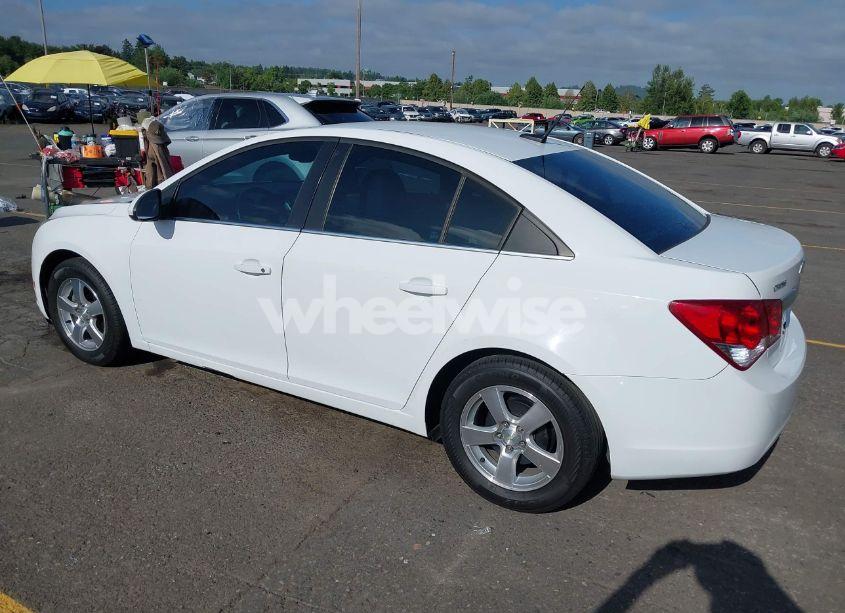 Photo 3 of 2013 Chevrolet Cruze 1LT AUTO (VIN 1G1PC5SB3D7143371)