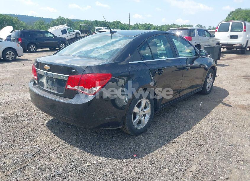 Photo 4 of 2013 Chevrolet Cruze 1LT AUTO (VIN 1G1PC5SB3D7148229)