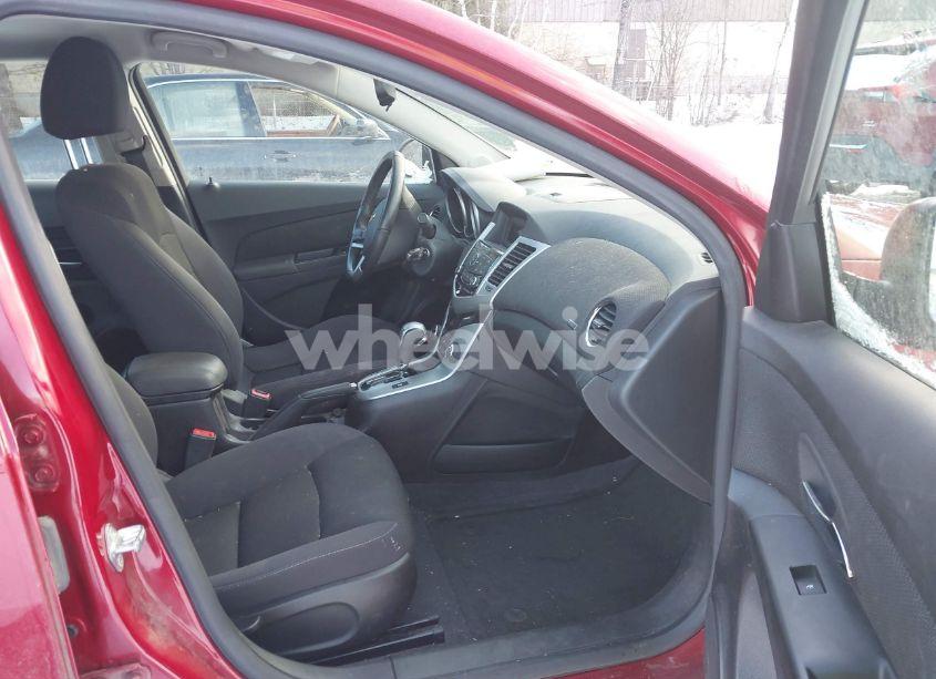 Photo 5 of 2013 Chevrolet Cruze 1LT AUTO (VIN 1G1PC5SB3D7152183)
