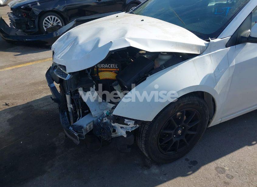 Photo 6 of 2013 Chevrolet Cruze 1LT AUTO (VIN 1G1PC5SB3D7174961)