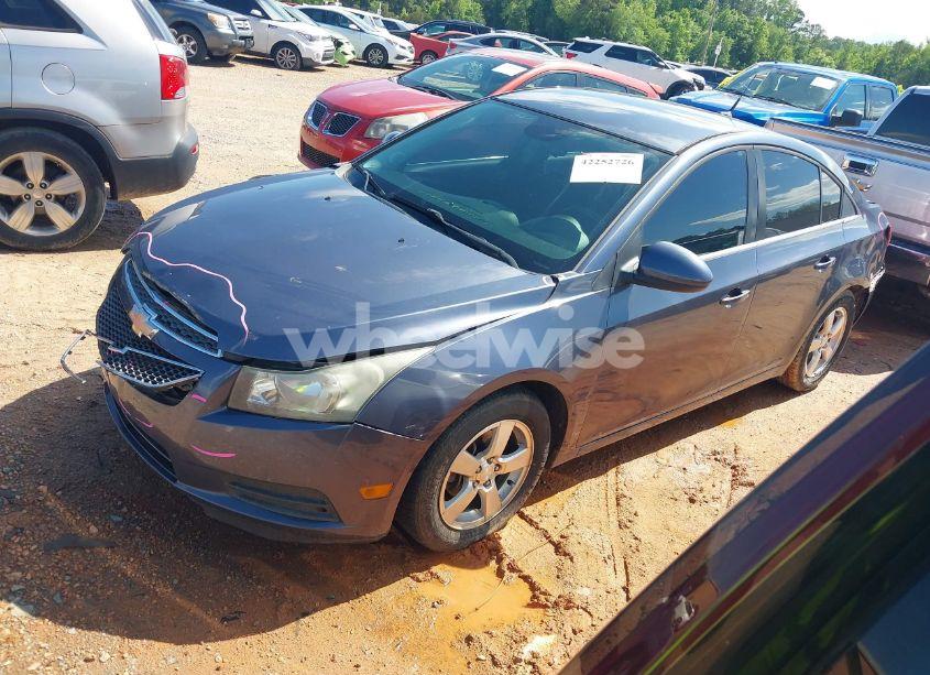 Photo 2 of 2013 Chevrolet Cruze 1LT AUTO (VIN 1G1PC5SB3D7178914)