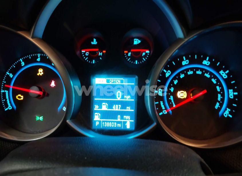 Photo 7 of 2013 Chevrolet Cruze 1LT AUTO (VIN 1G1PC5SB3D7203455)