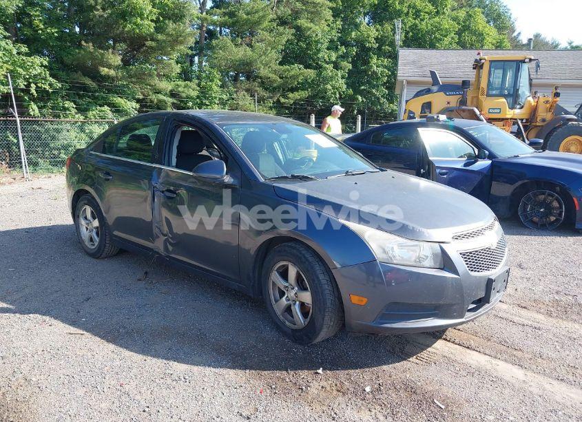 2013 Chevrolet Cruze 1LT AUTO (VIN 1G1PC5SB3D7207392) main photo
