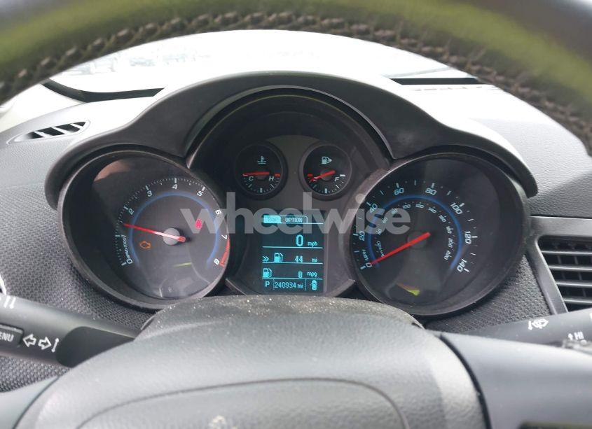 Photo 7 of 2013 Chevrolet Cruze 1LT AUTO (VIN 1G1PC5SB3D7211071)