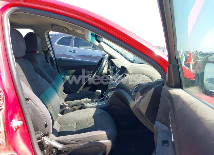 Photo 5 of 2013 Chevrolet Cruze 1LT AUTO (VIN 1G1PC5SB3D7212849)