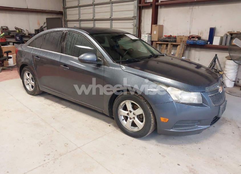 2013 Chevrolet Cruze 1LT AUTO (VIN 1G1PC5SB3D7217775) main photo