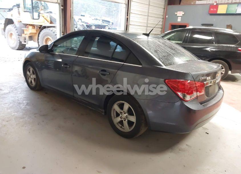 Photo 3 of 2013 Chevrolet Cruze 1LT AUTO (VIN 1G1PC5SB3D7217775)