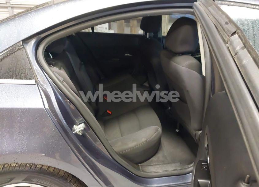 Photo 8 of 2013 Chevrolet Cruze 1LT AUTO (VIN 1G1PC5SB3D7217775)
