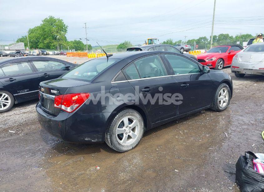 Photo 4 of 2013 Chevrolet Cruze 1LT AUTO (VIN 1G1PC5SB3D7219817)