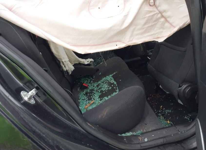 Photo 8 of 2013 Chevrolet Cruze 1LT AUTO (VIN 1G1PC5SB3D7226377)