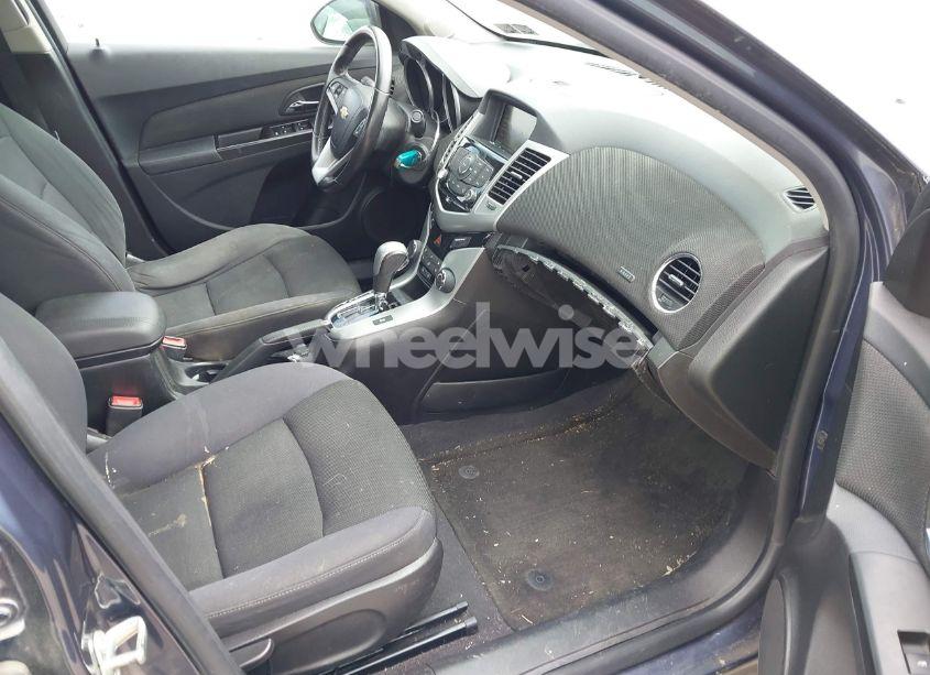 Photo 5 of 2013 Chevrolet Cruze 1LT AUTO (VIN 1G1PC5SB3D7262327)