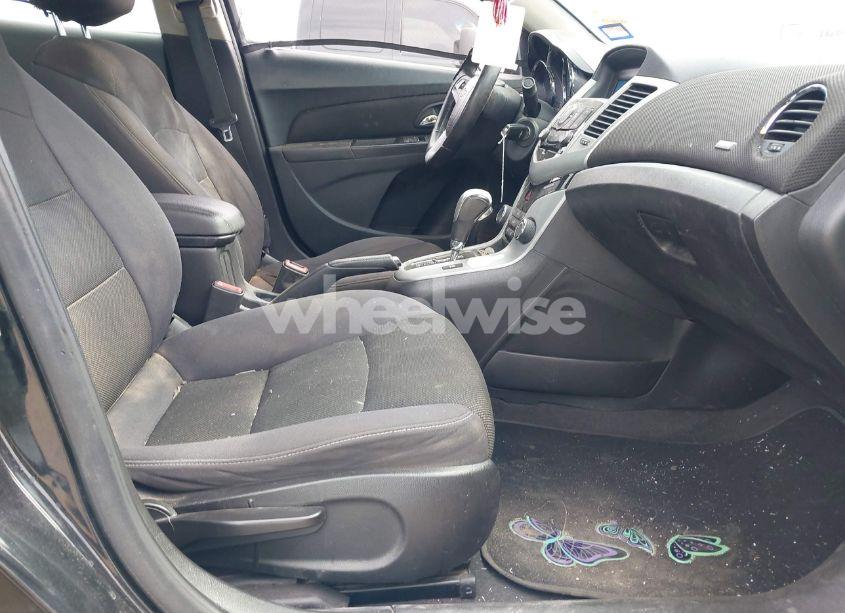 Photo 5 of 2013 Chevrolet Cruze 1LT AUTO (VIN 1G1PC5SB3D7287213)