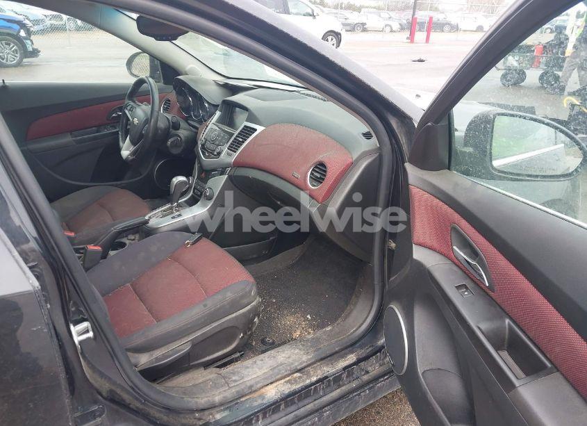 Photo 5 of 2013 Chevrolet Cruze 1LT AUTO (VIN 1G1PC5SB3D7318282)