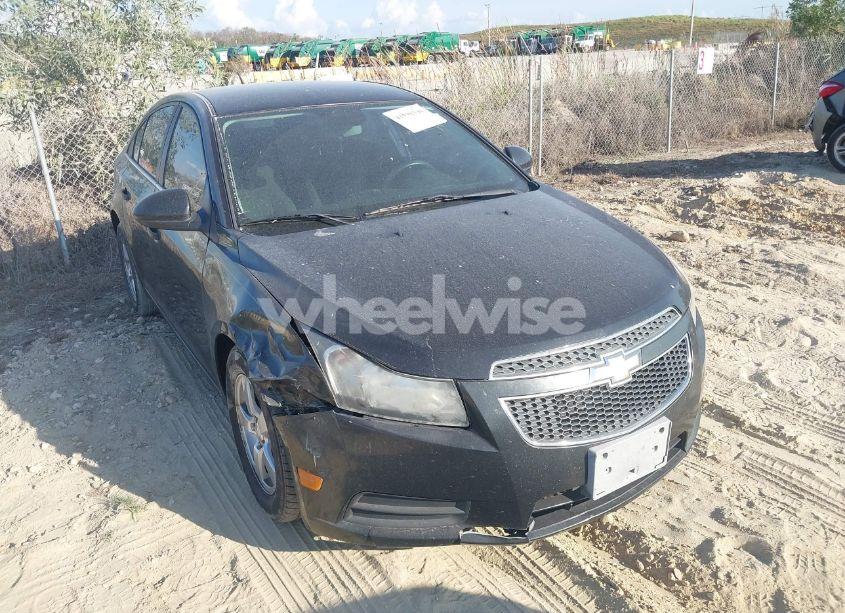 2014 Chevrolet Cruze 1LT AUTO (VIN 1G1PC5SB3E7101509) main photo