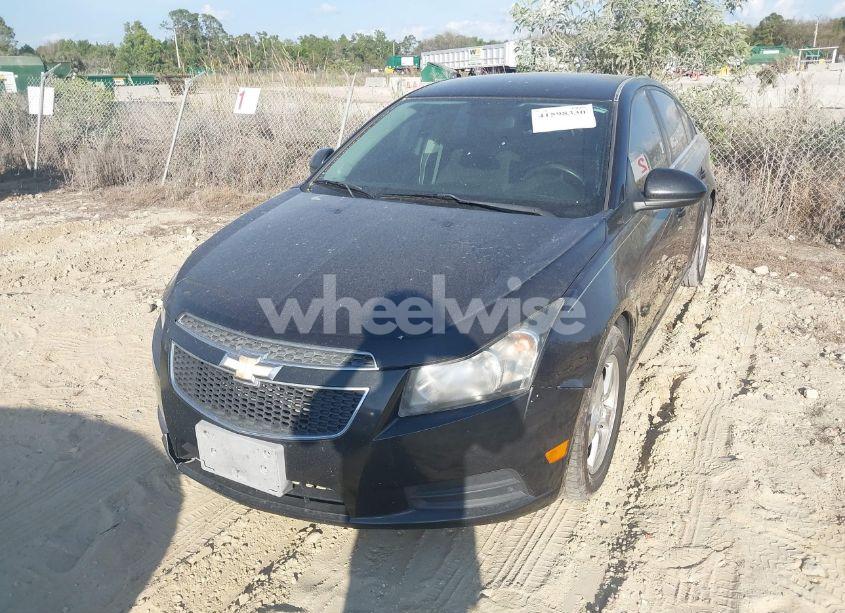Photo 2 of 2014 Chevrolet Cruze 1LT AUTO (VIN 1G1PC5SB3E7101509)