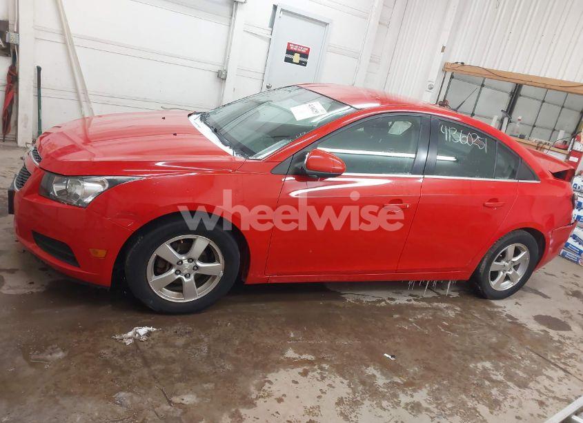 Photo 14 of 2014 Chevrolet Cruze 1LT AUTO (VIN 1G1PC5SB3E7108461)