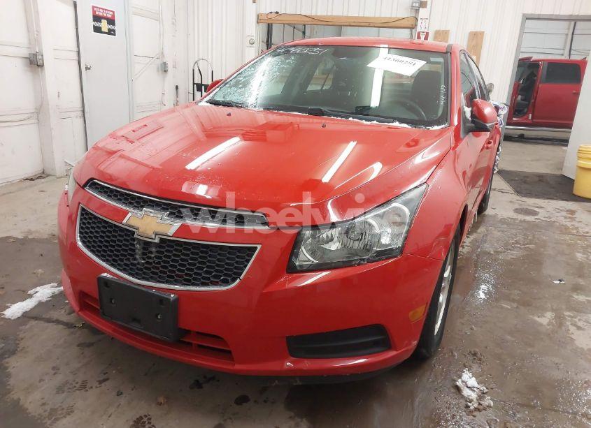 Photo 2 of 2014 Chevrolet Cruze 1LT AUTO (VIN 1G1PC5SB3E7108461)