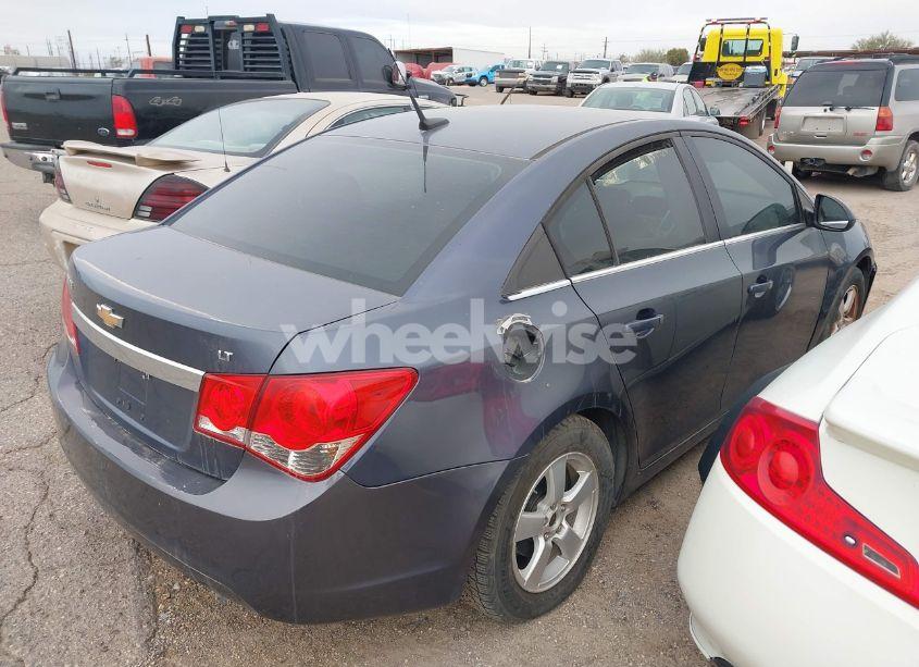 Photo 4 of 2014 Chevrolet Cruze 1LT AUTO (VIN 1G1PC5SB3E7131948)