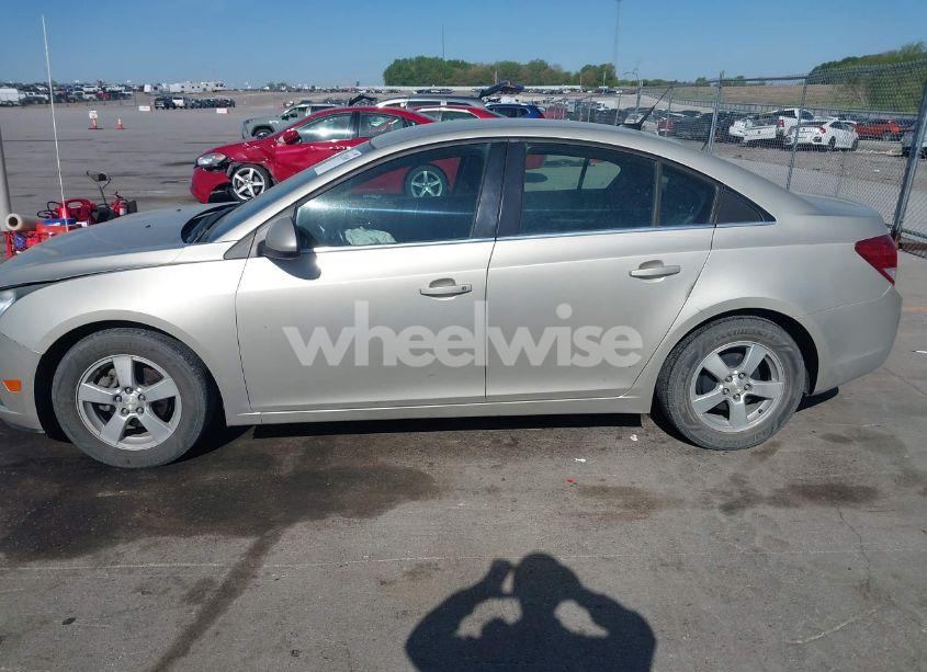 Photo 14 of 2014 Chevrolet Cruze 1LT AUTO (VIN 1G1PC5SB3E7147647)