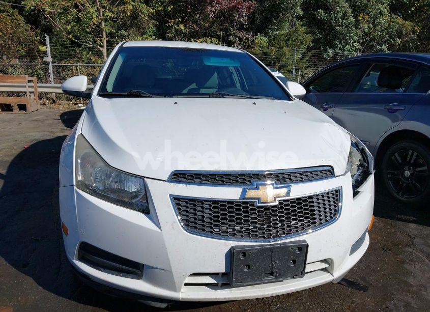 Photo 12 of 2014 Chevrolet Cruze 1LT AUTO (VIN 1G1PC5SB3E7158762)