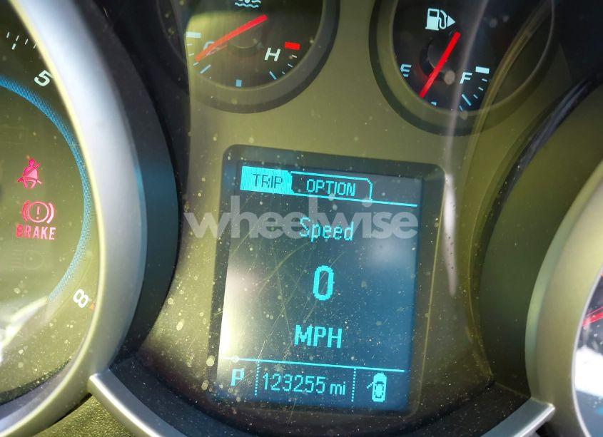 Photo 15 of 2014 Chevrolet Cruze 1LT AUTO (VIN 1G1PC5SB3E7158762)